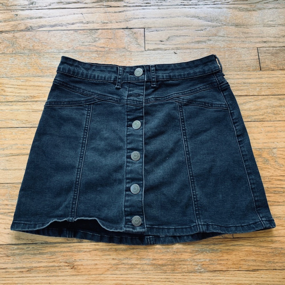 Forever 21 button up jean skirt
